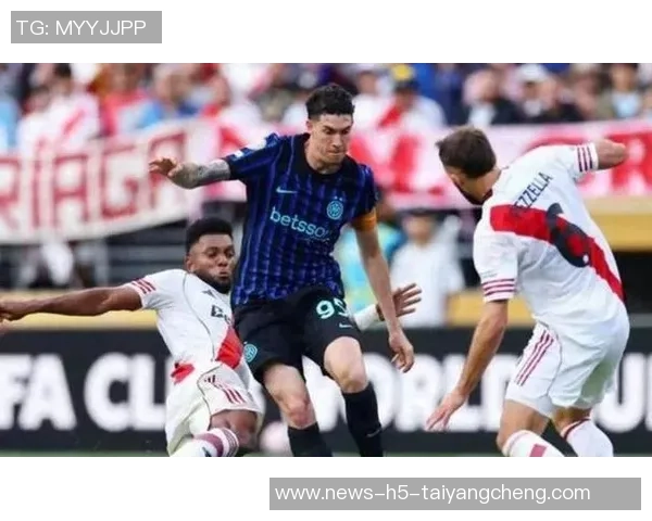 利物浦欲以1亿欧元引进巴斯托尼26岁中卫年薪550万欧元 利物浦欲以1亿欧元引进巴斯托尼26岁中卫年薪550万欧元